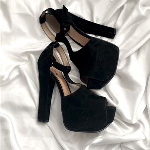 Luichiny Black Heels